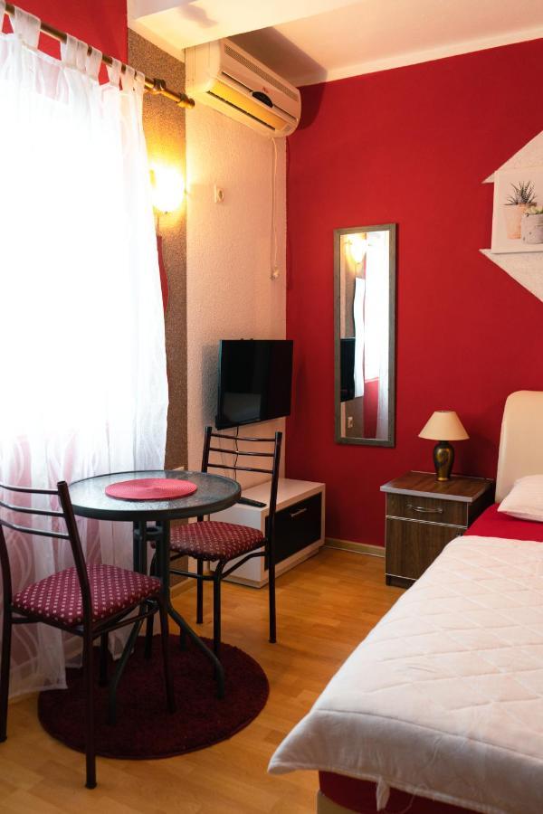 Apartments Marijana Tivat Eksteriør bilde