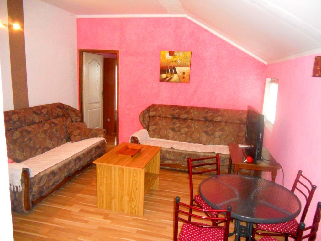 Apartments Marijana Tivat Eksteriør bilde