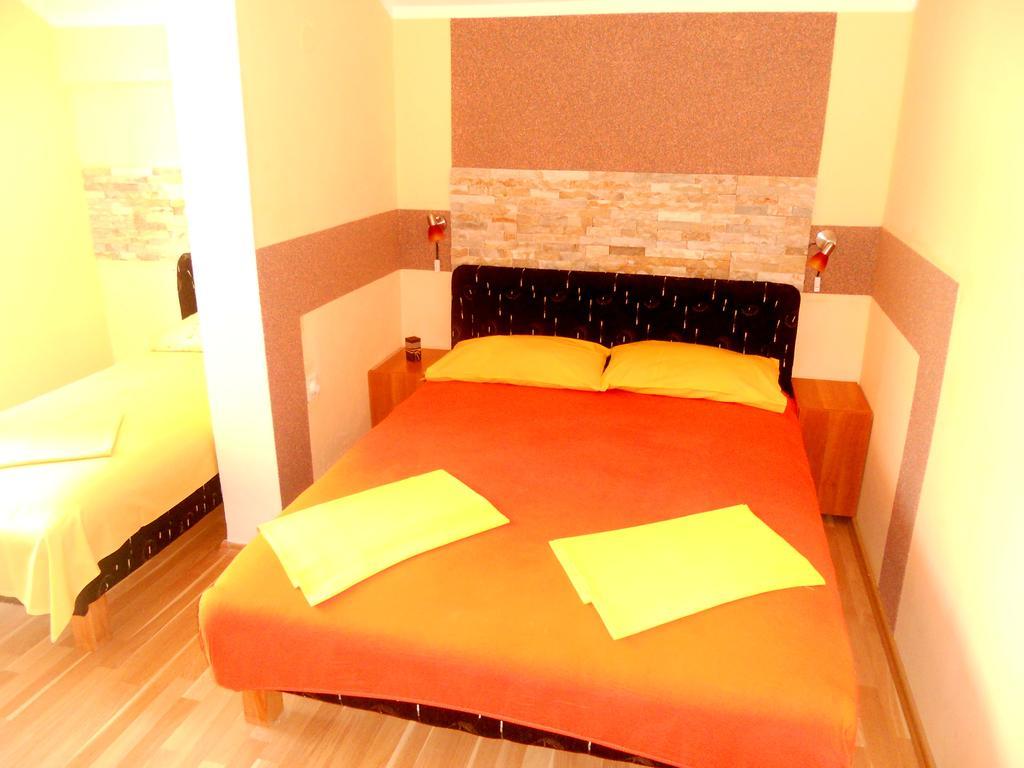 Apartments Marijana Tivat Rom bilde