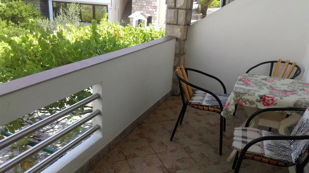 Apartments Marijana Tivat Eksteriør bilde